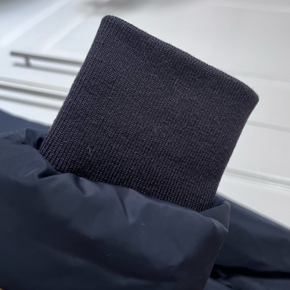 Down coat with natural fur Signature Mackage Collar - Picture 8 of 12